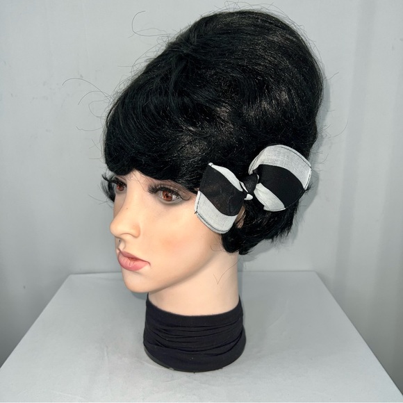 Black and White Striped Rockabilly Bandana Knotted Hair Bow - Picture 6 of 11